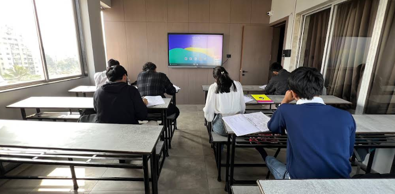 Students learning German offline in Surat